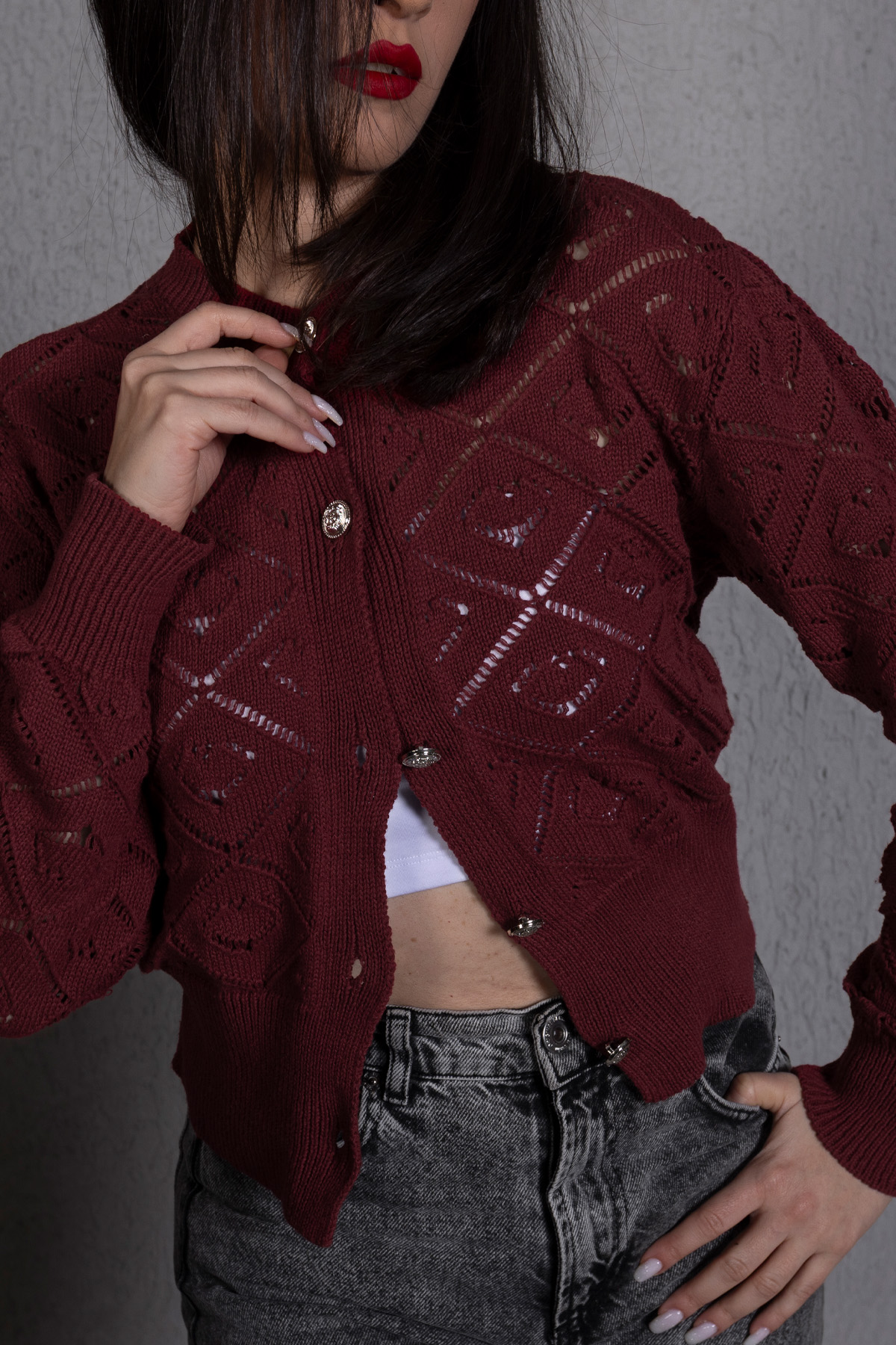 Ajurlu Baklava Desen Düğmeli Ara Boy Bordo Hırka